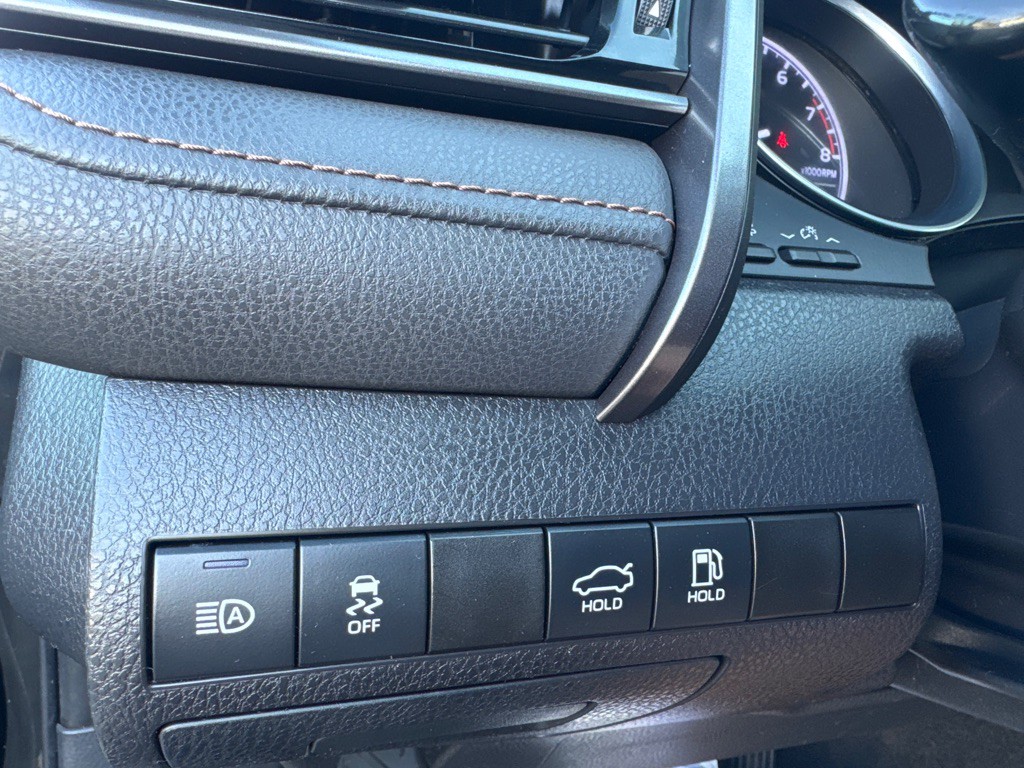 2019 Toyota Camry Image 31