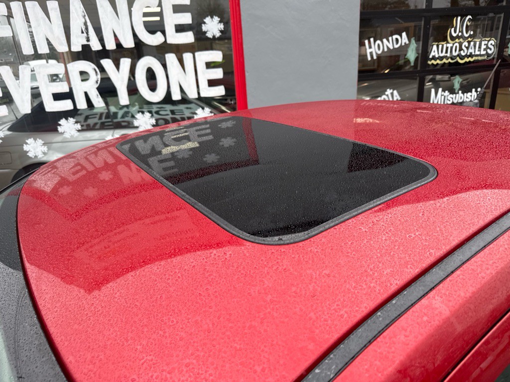 2010 Dodge Avenger Image 9