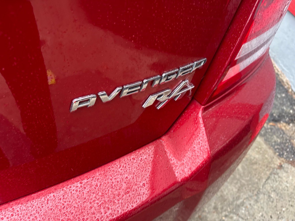 2010 Dodge Avenger Image 23