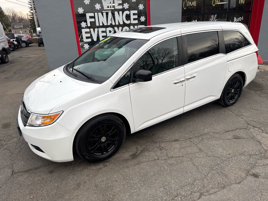 2012 Honda Odyssey Image 9