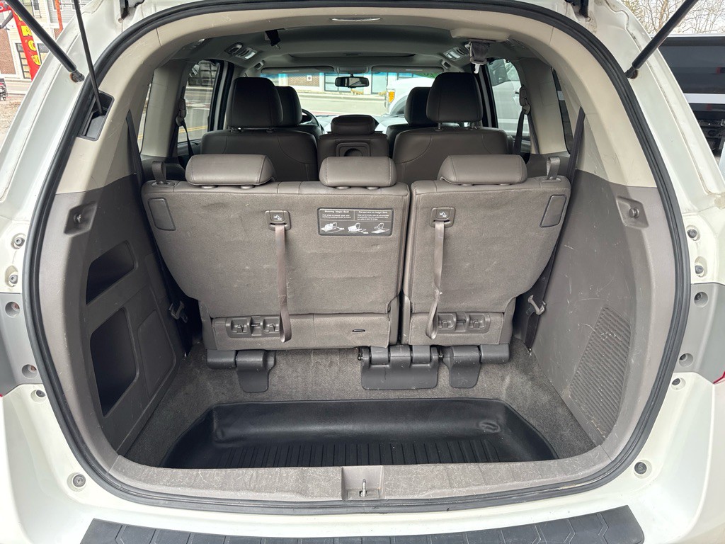 2012 Honda Odyssey Image 18