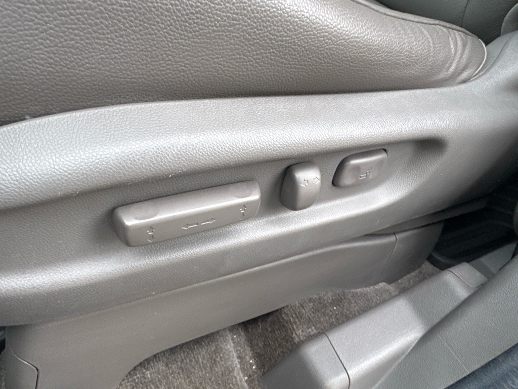 2012 Honda Odyssey Image 25
