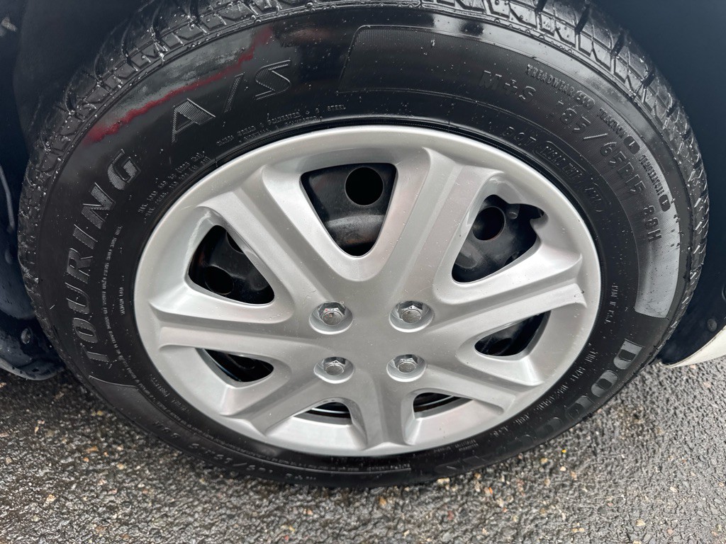 2017 Kia Rio Image 13