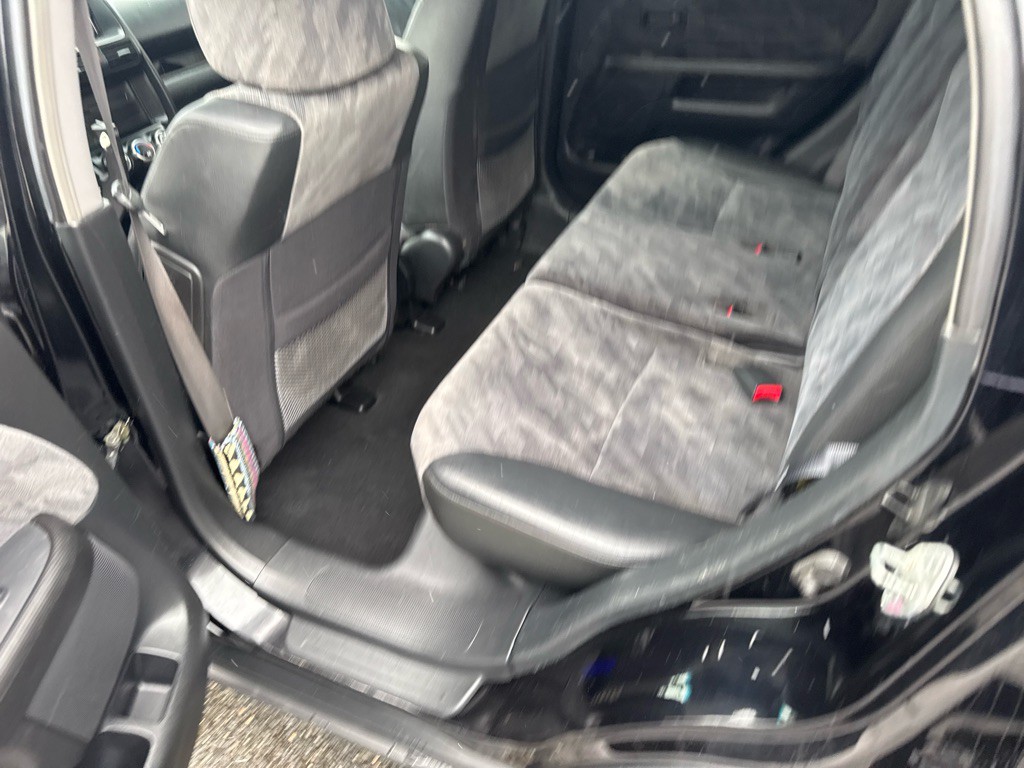 2004 Honda CR-V Image 18
