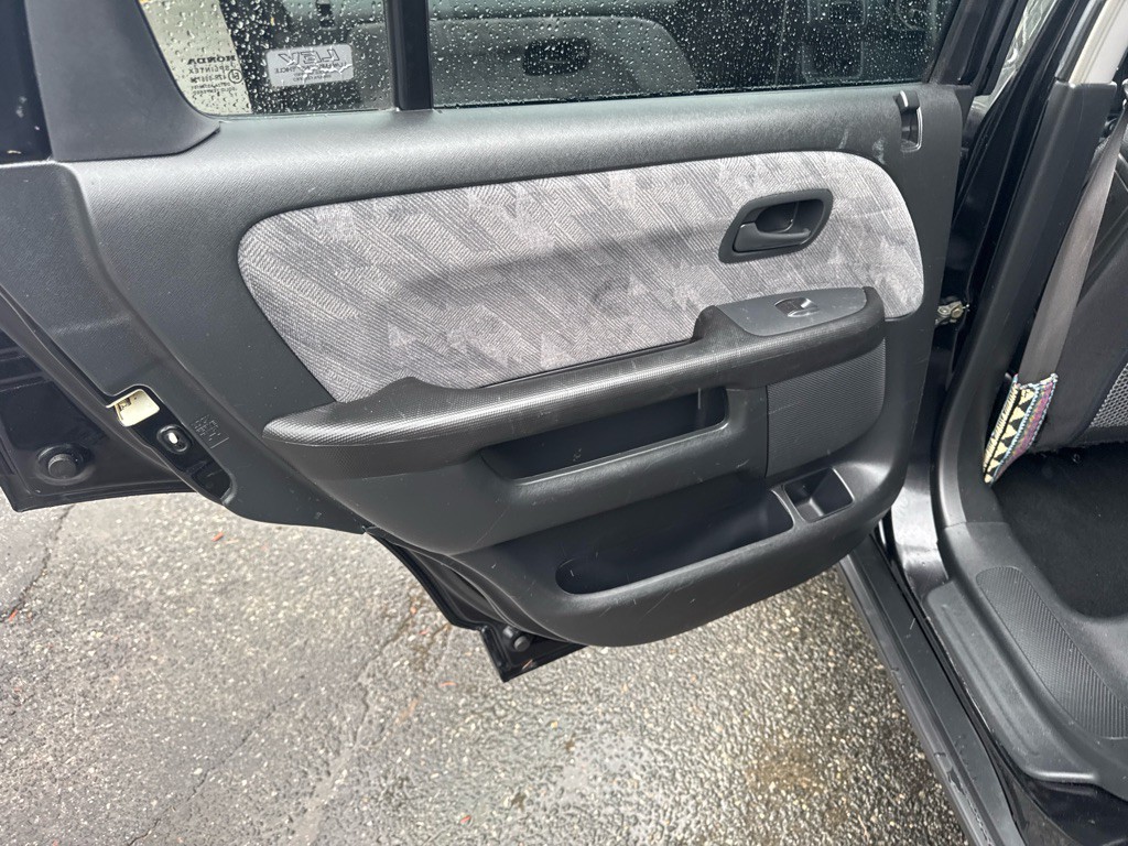 2004 Honda CR-V Image 19