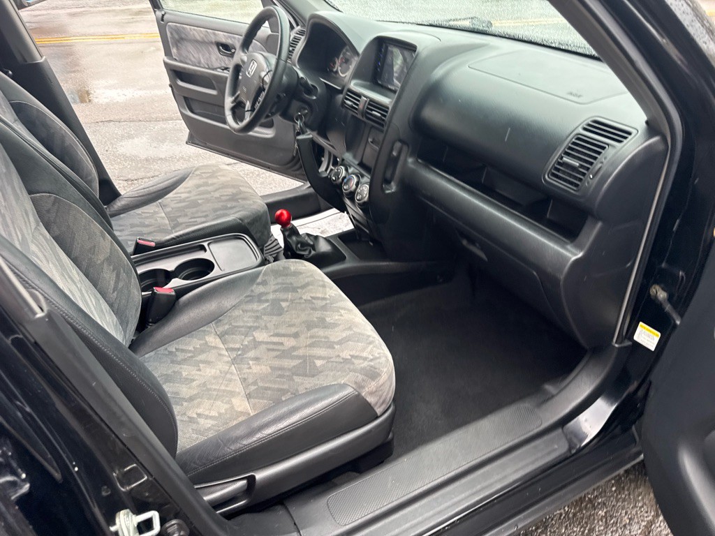 2004 Honda CR-V Image 21