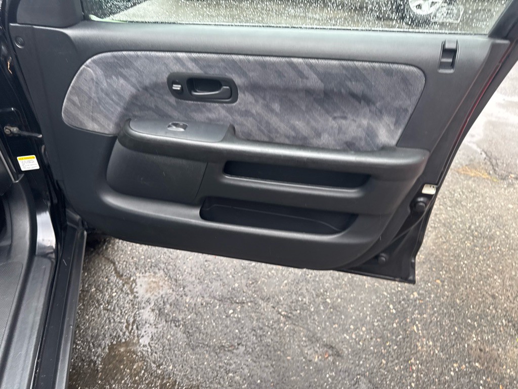 2004 Honda CR-V Image 22