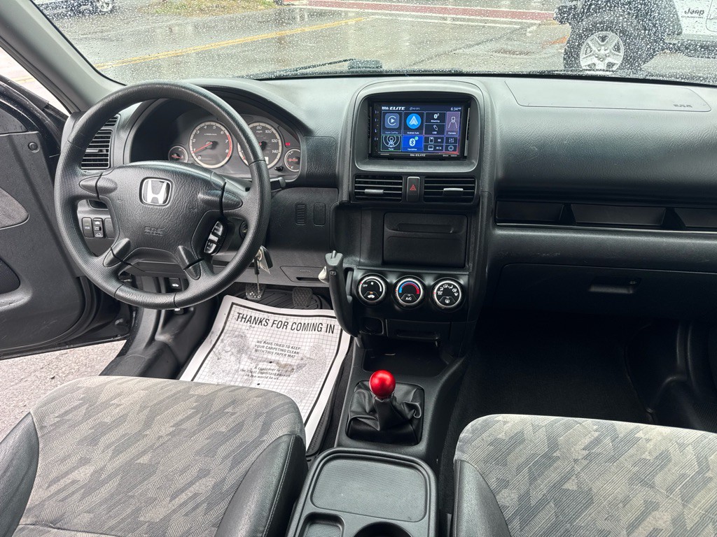 2004 Honda CR-V Image 25