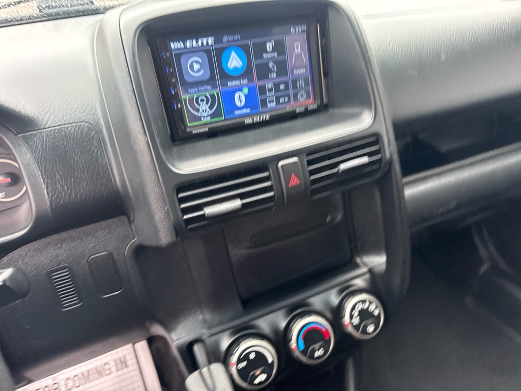 2004 Honda CR-V Image 28