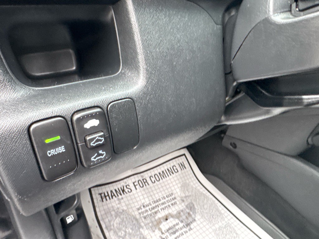2004 Honda CR-V Image 32