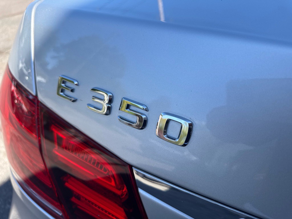 2014 Mercedes-Benz E-Class Image 25