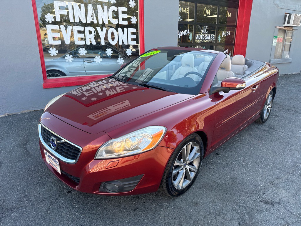 2011 Volvo C70 Image 10