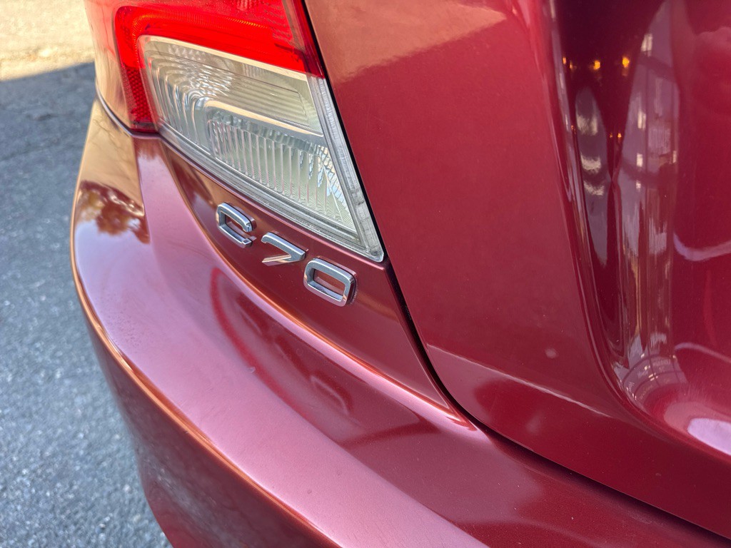 2011 Volvo C70 Image 28