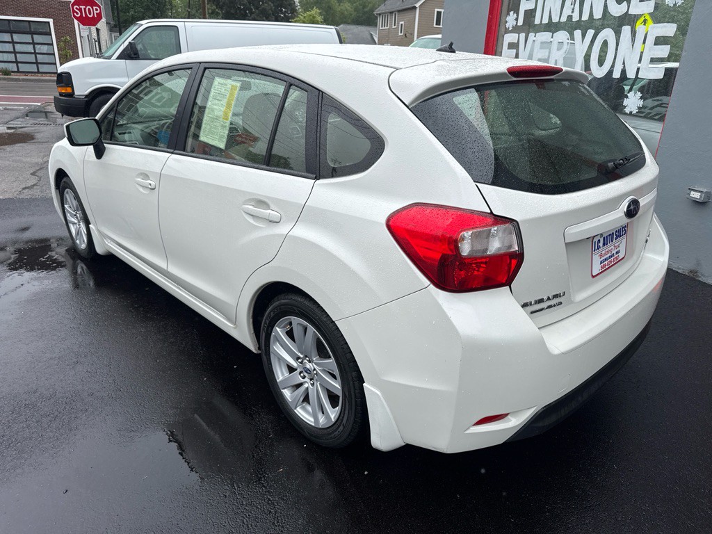 2015 Subaru Impreza Image 7