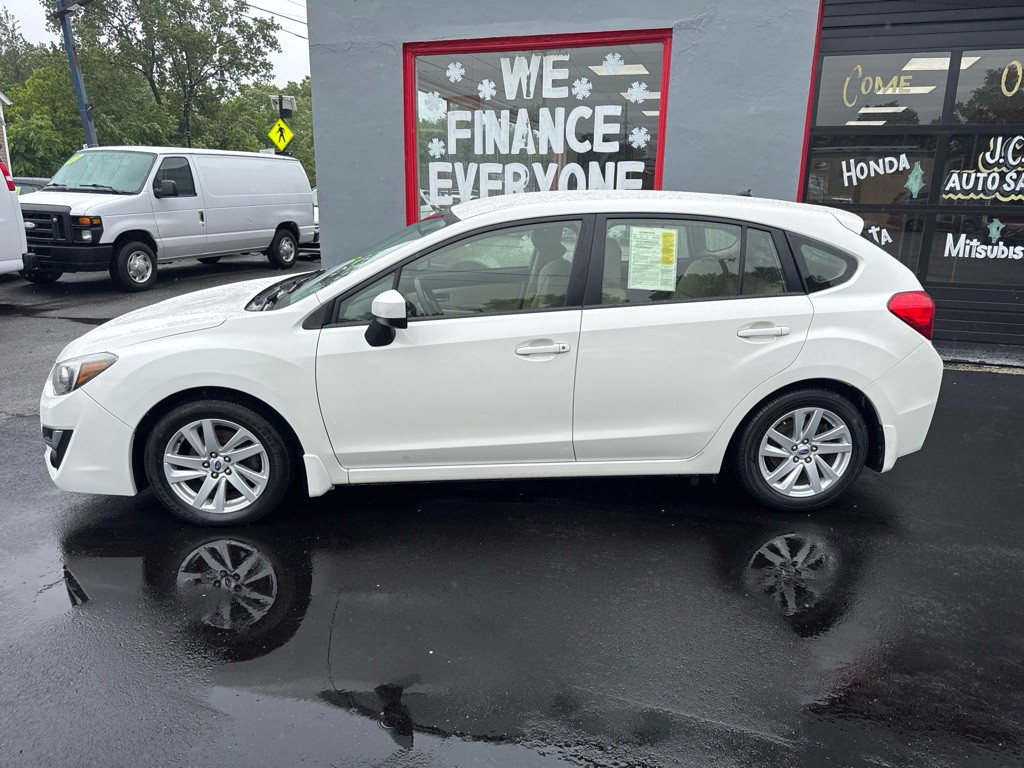 2015 Subaru Impreza Image 8