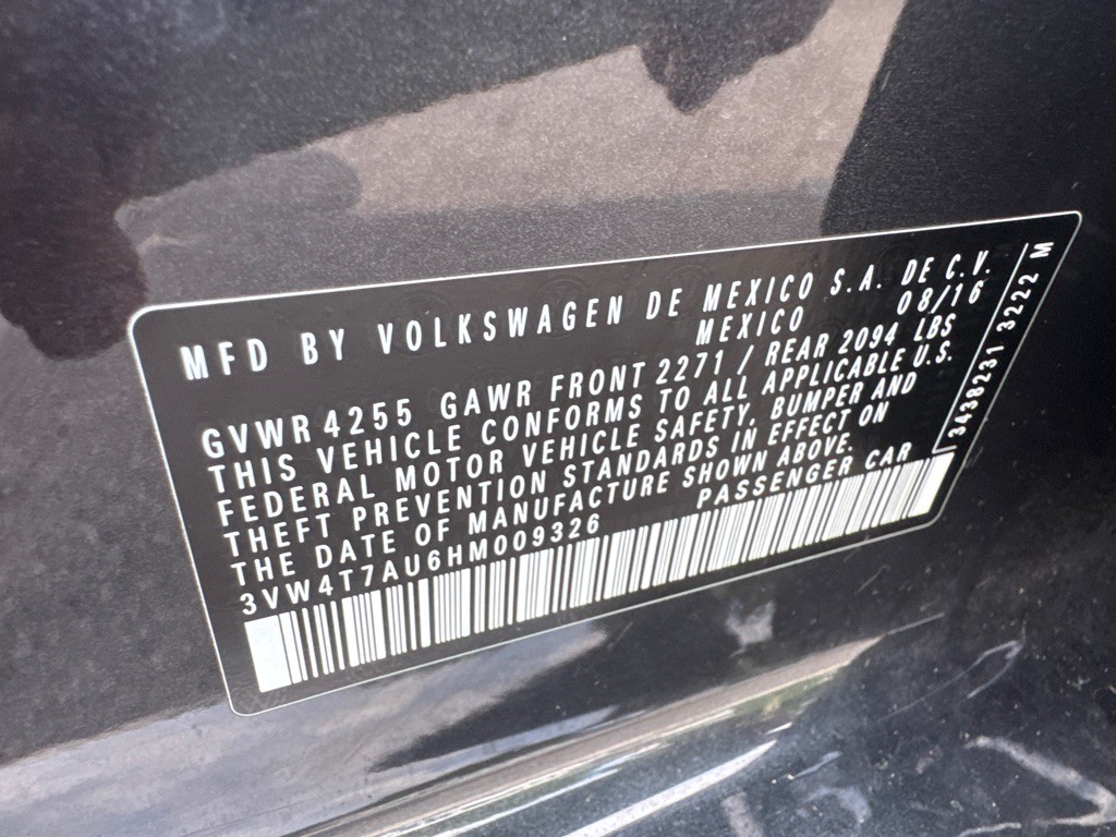 2017 Volkswagen GTI Image 31