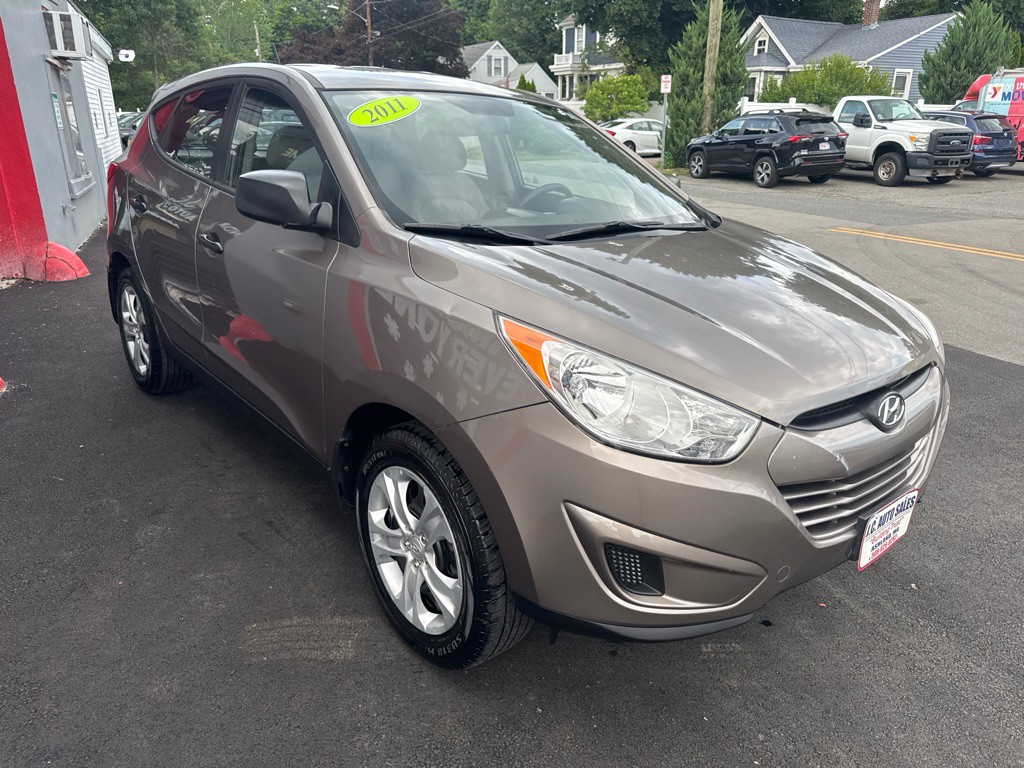 2011 Hyundai Tucson Image 3