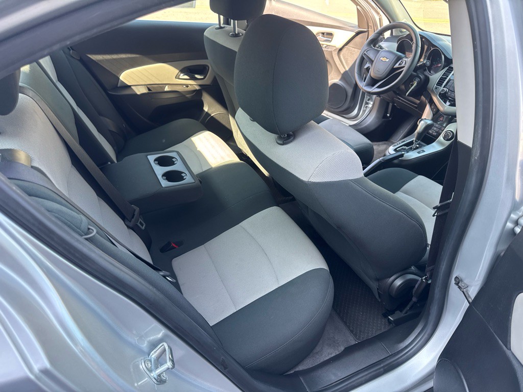 2012 Chevrolet Cruze Image 19