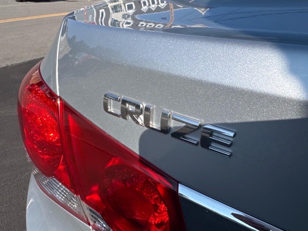 2012 Chevrolet Cruze Image 22