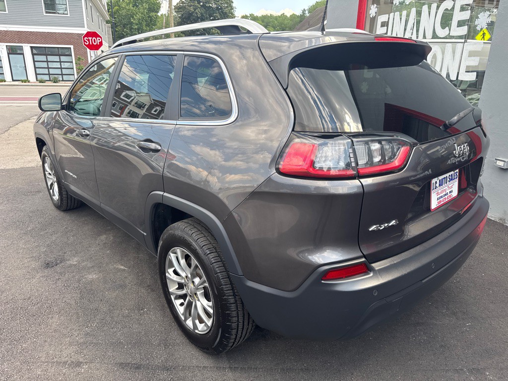 2020 Jeep Cherokee Image 8