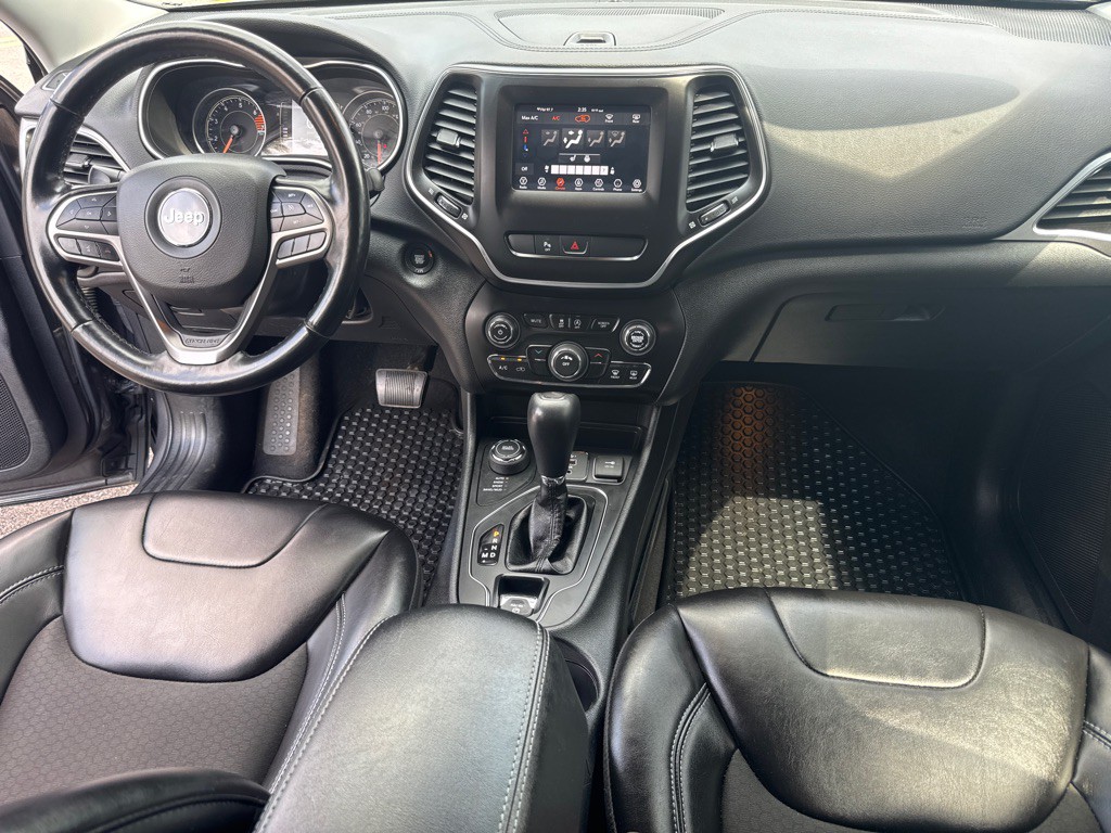 2020 Jeep Cherokee Image 24