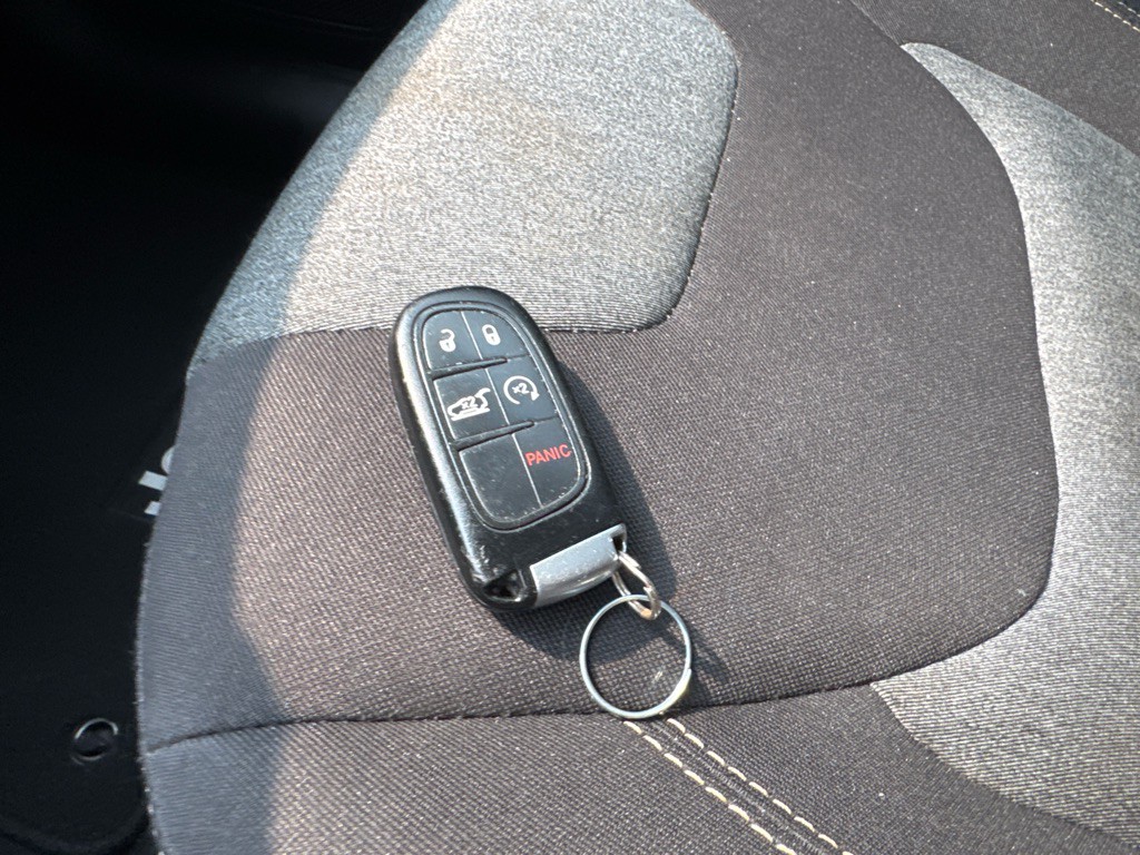2014 Jeep Cherokee Image 31