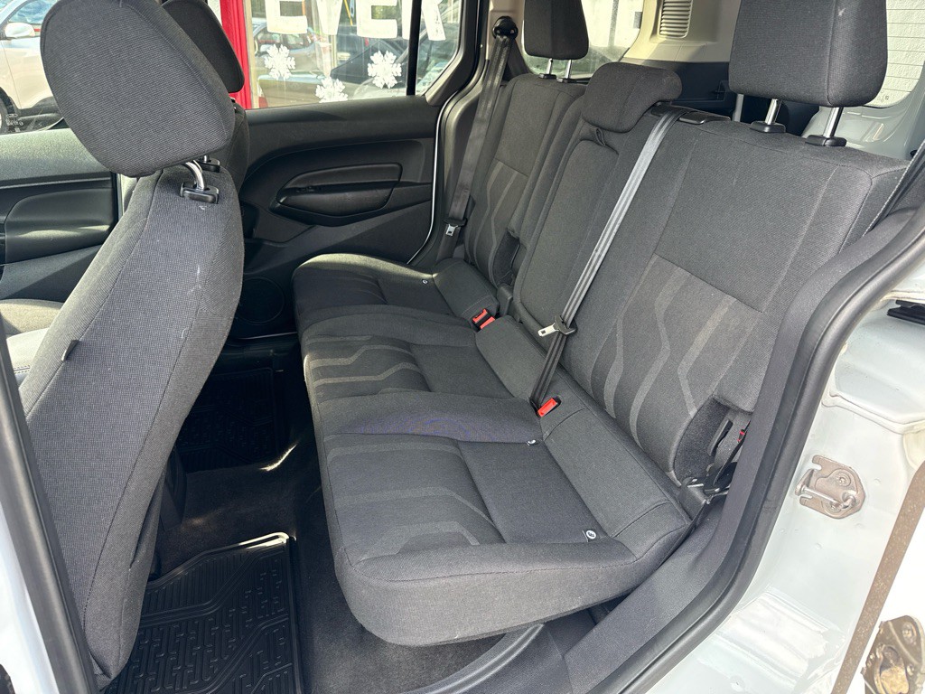 2017 Ford Transit Connect Image 12