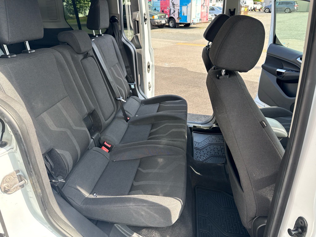 2017 Ford Transit Connect Image 13