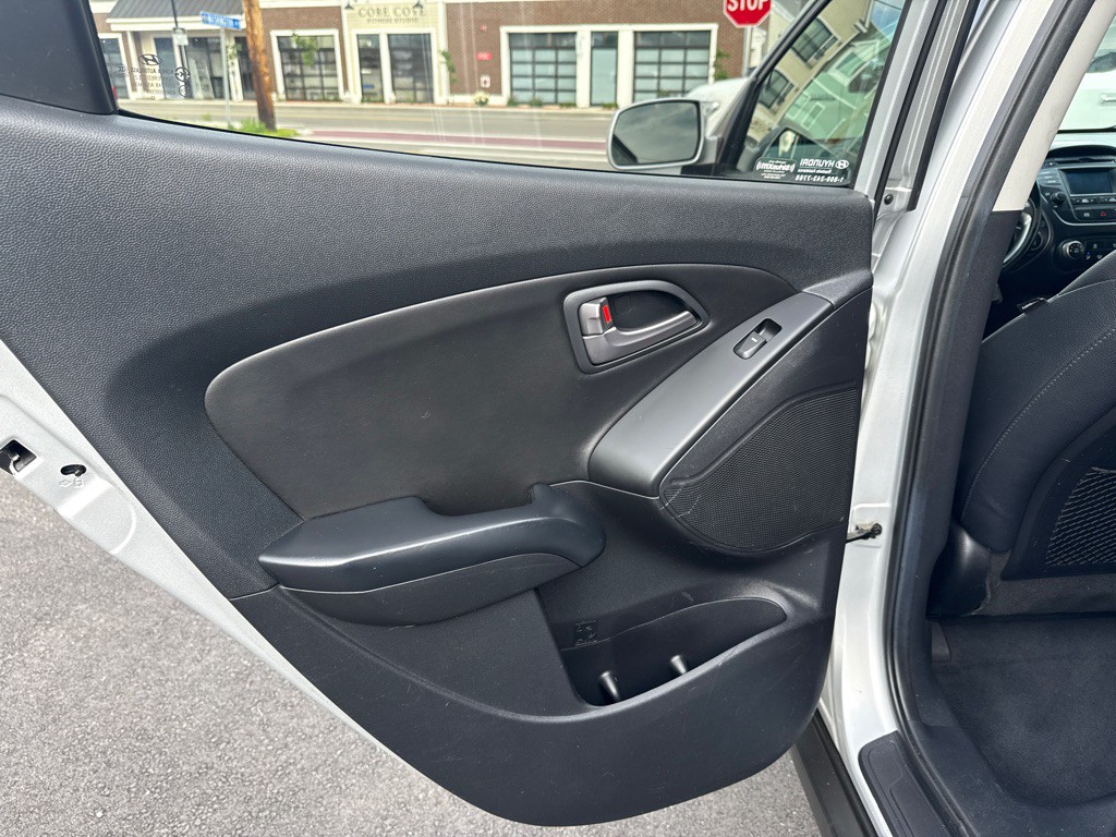 2014 Hyundai Tucson Image 11