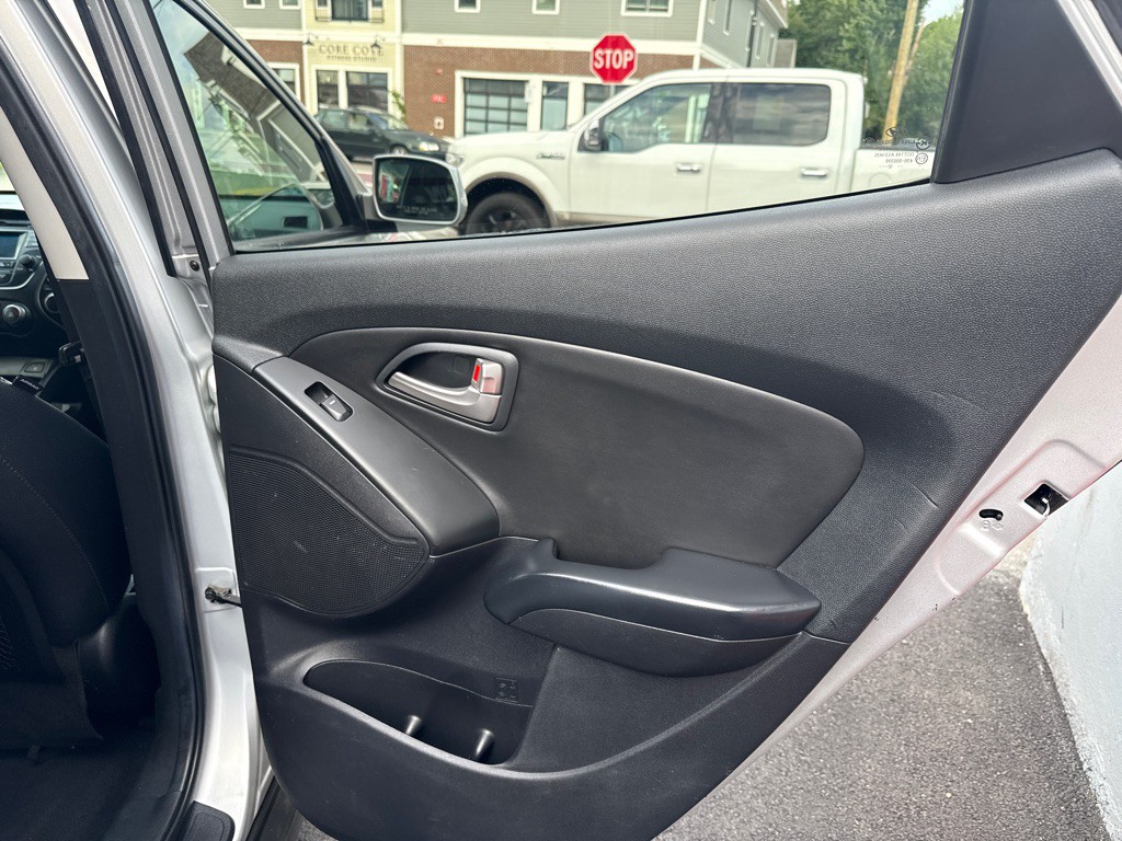 2014 Hyundai Tucson Image 15