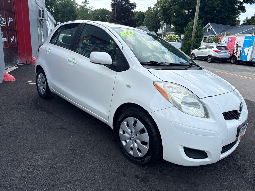 2009 Toyota Yaris Image 6