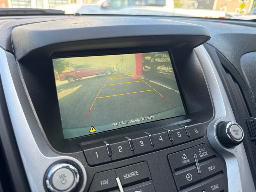 2016 Chevrolet Equinox Image 30