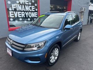 Image for 2017 Volkswagen Tiguan 2.0T WOLFSBURG EDITION ID: 7631890