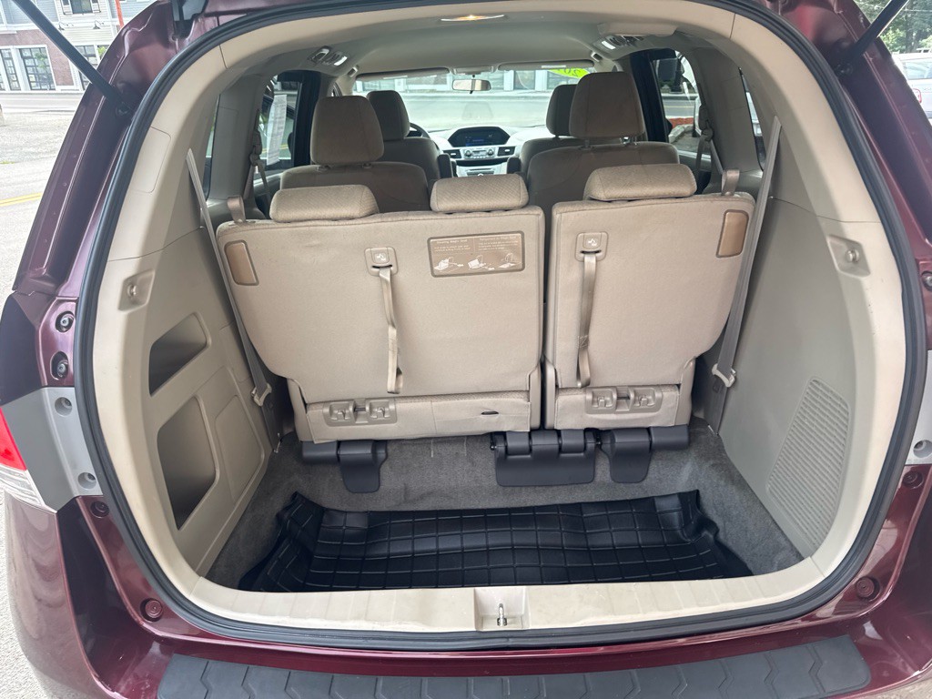 2014 Honda Odyssey Image 18