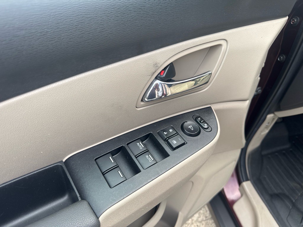 2014 Honda Odyssey Image 24