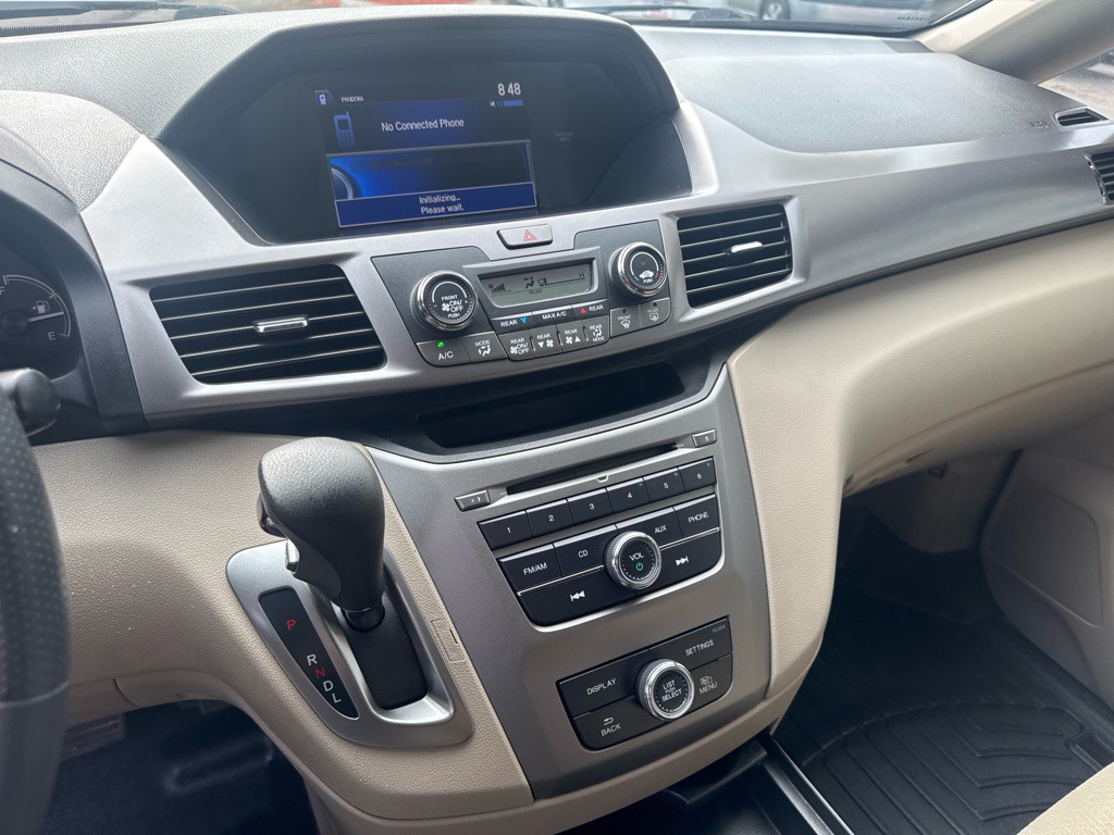 2014 Honda Odyssey Image 27