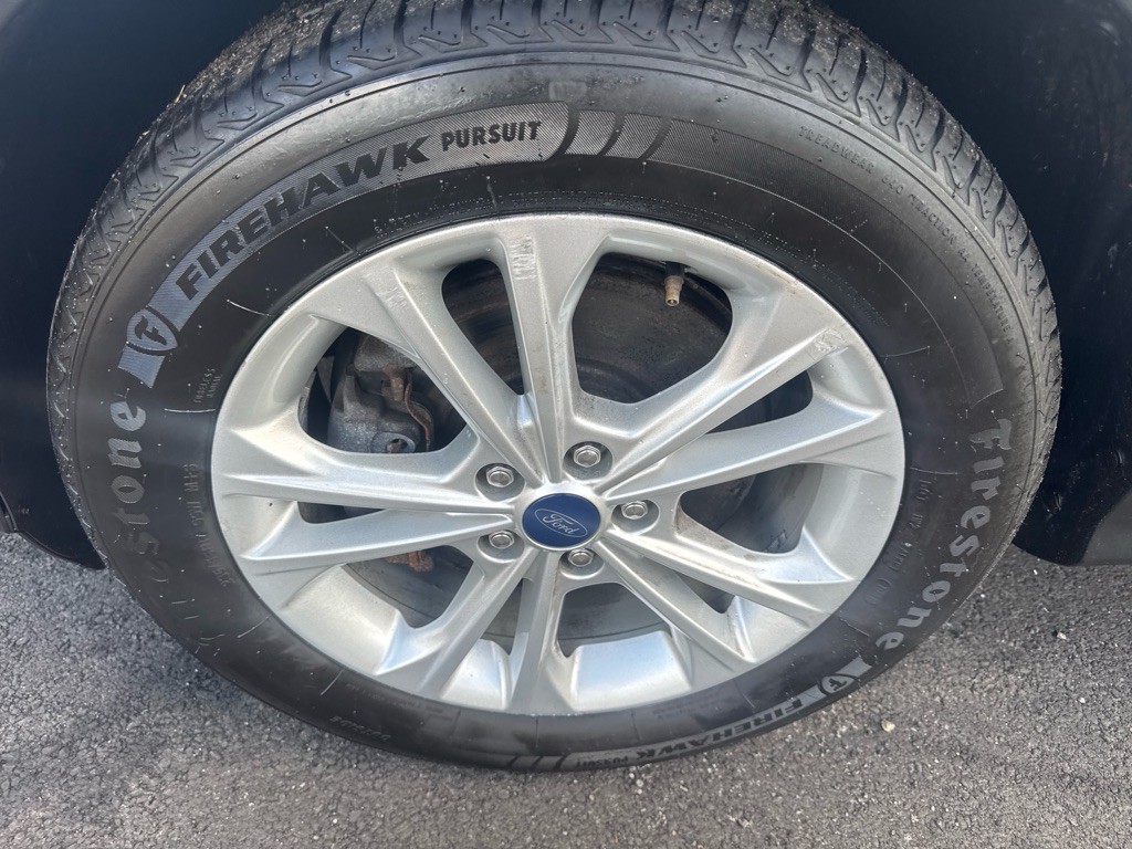 2018 Ford Escape Image 9