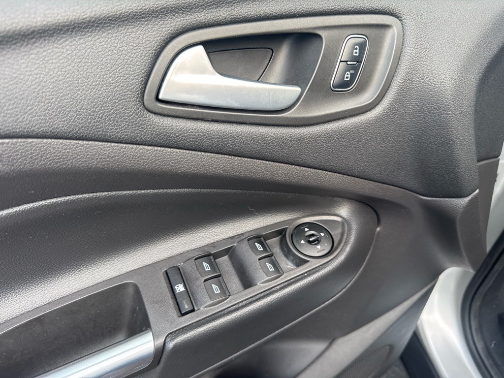 2018 Ford Escape Image 25