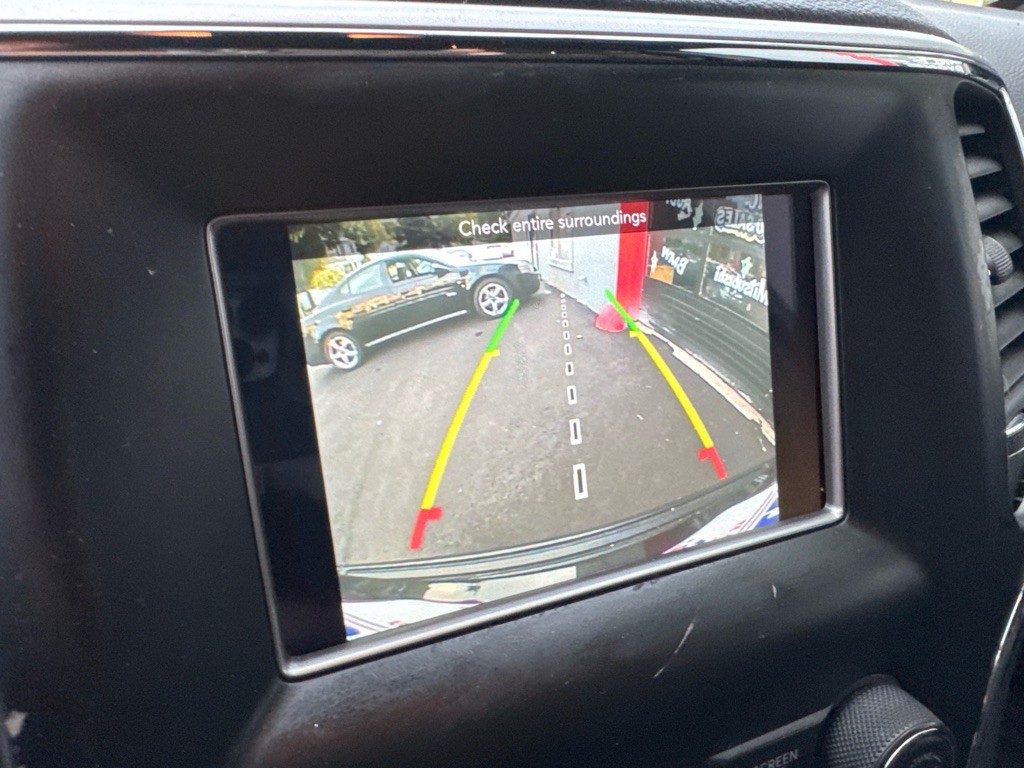 2018 Jeep Grand Cherokee Image 31