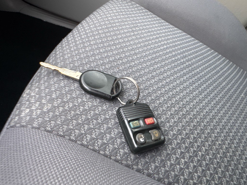 2007 Ford Focus Image 28