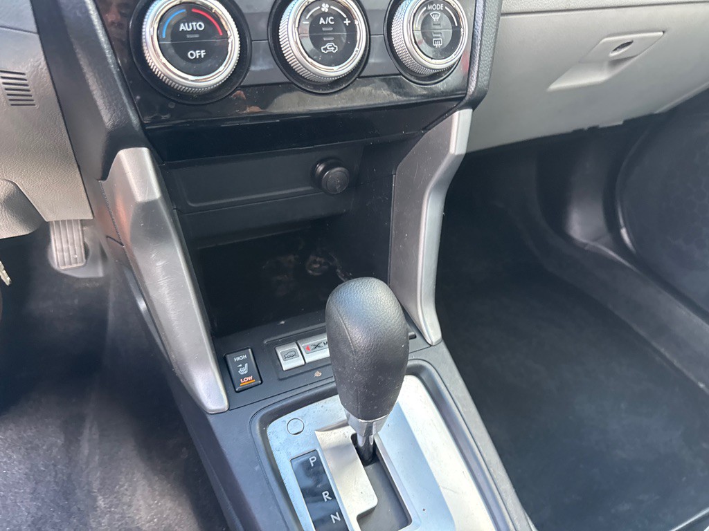 2017 Subaru Forester Image 29