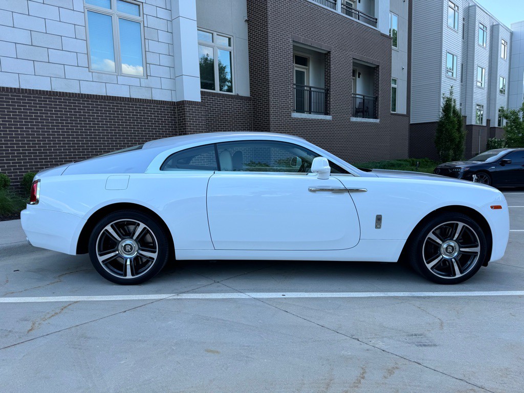 2016 Rolls-Royce Wraith Image 2