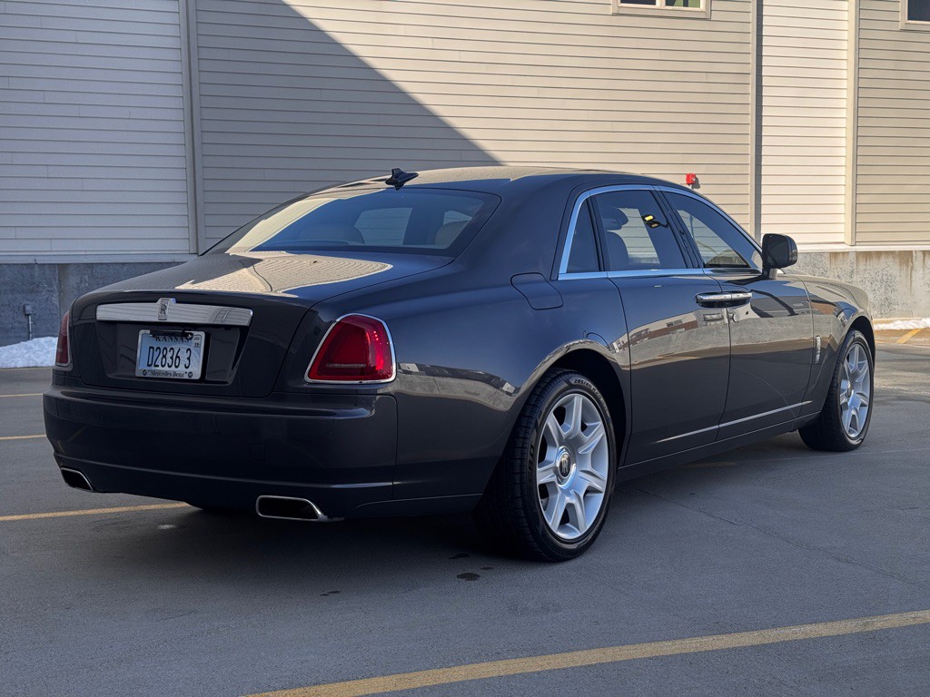 2011 Rolls-Royce Ghost Image 7