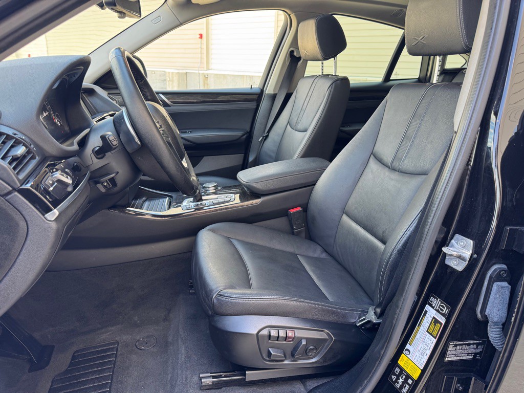 2015 BMW X4 Image 11