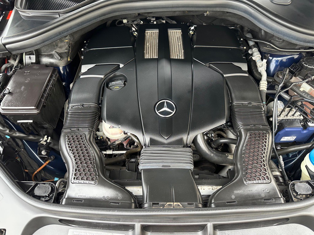 2017 Mercedes-Benz GLS-Class Image 28