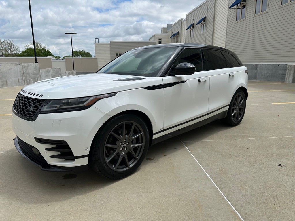2021 Land Rover Range Rover Image 3