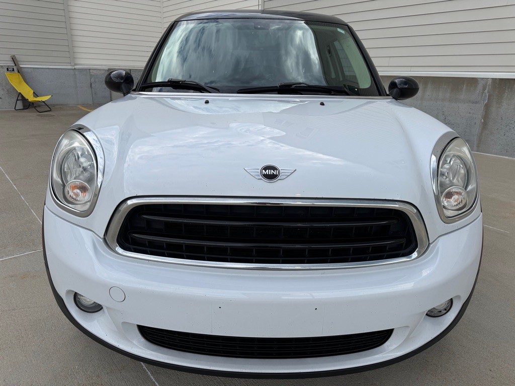2014 MINI Cooper Image 8