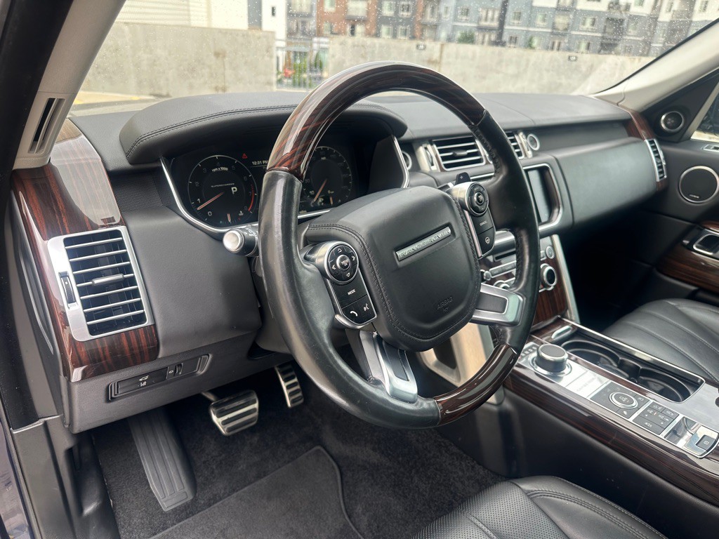2015 Land Rover Range Rover Image 10