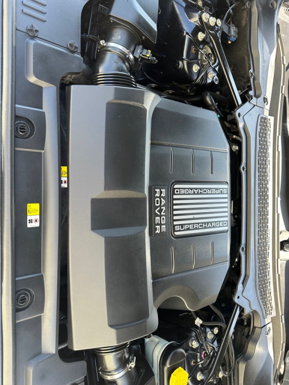 2013 Land Rover Range Rover Image 27