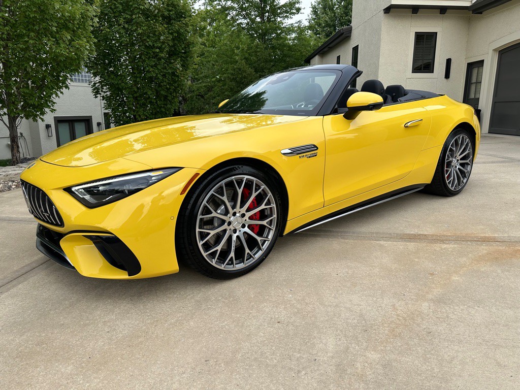 2022 Mercedes-Benz SL-Class Image 2